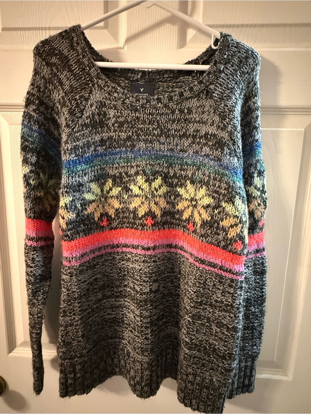 American Eagle Jeggings Sweater with Colorful Stripe Accents